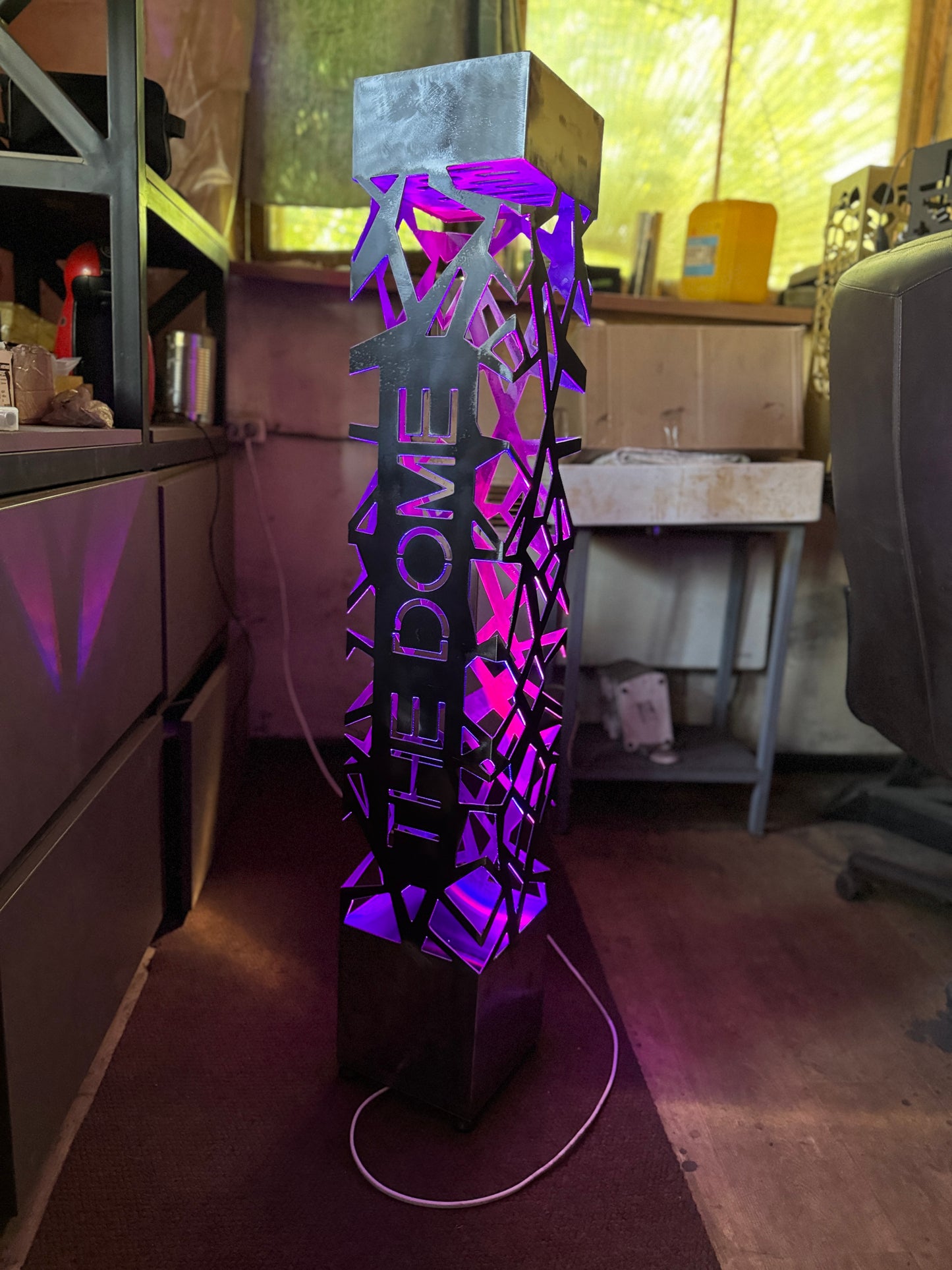custom LED column lamp metal outdoor light with illuminated text design