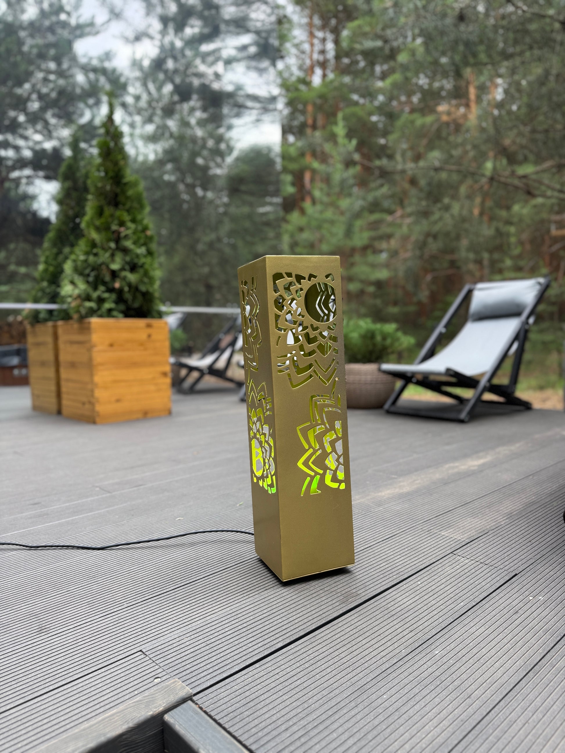 gold metal column light LED landscape lighting architectural lamp
