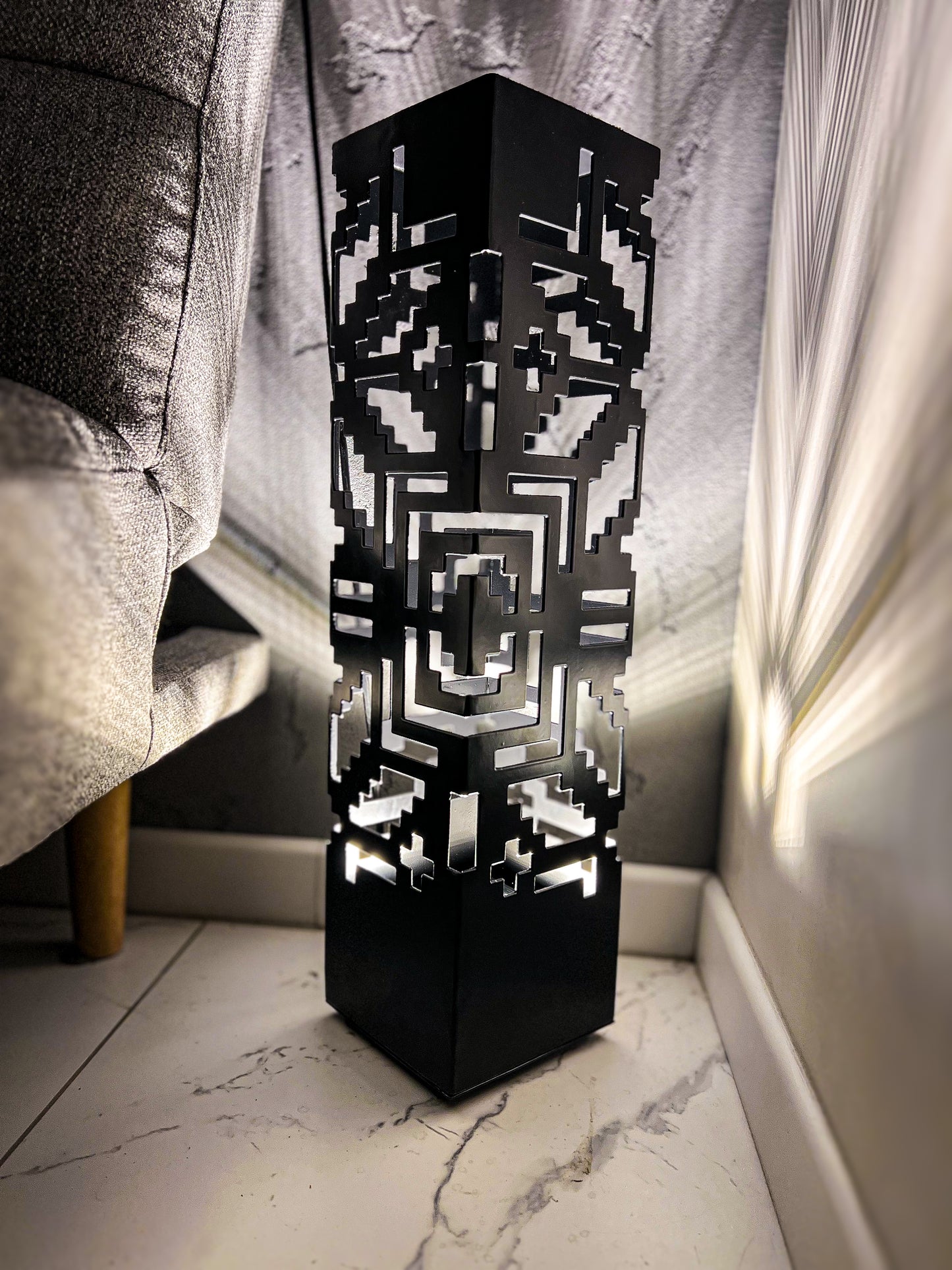 metal outdoor sculpture lamp LED floor lamp garden lighting fixture