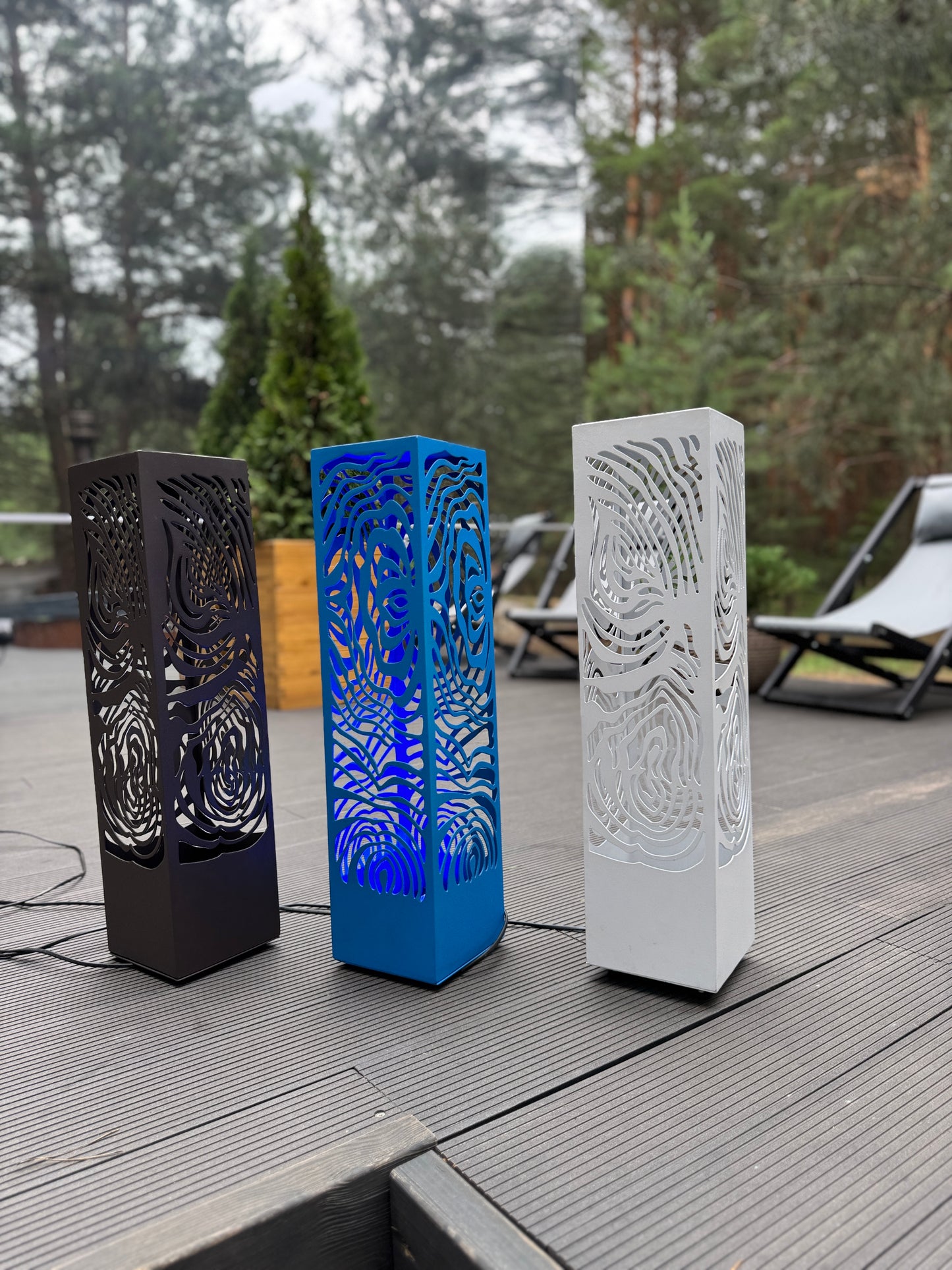 modern metal LED column lamp outdoor decorative lighting design