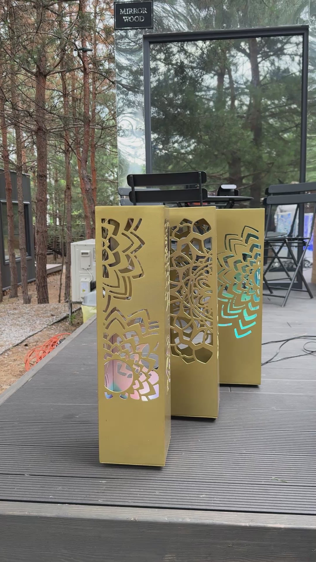 luxury gold metal LED column lamp modern outdoor lighting piece